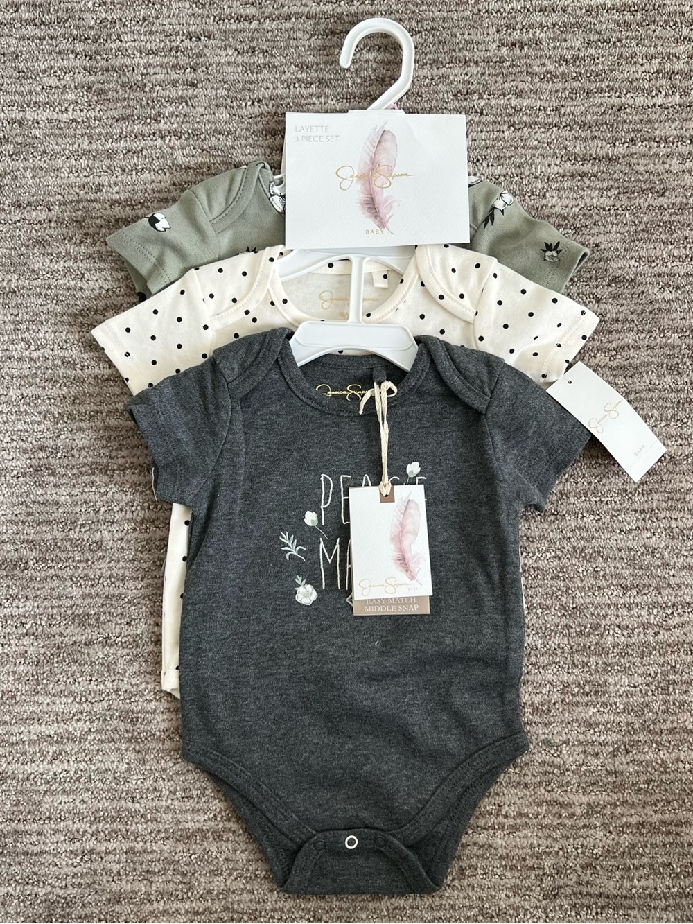 NWT Jessica Simpson Girls Bodysuit 3 Pack Size 6/9 Months